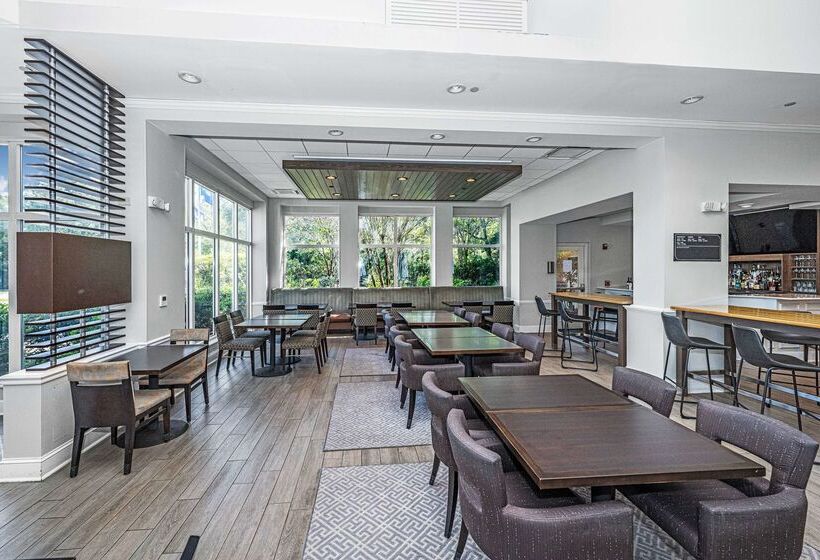 בית מלון כפרי Hilton Garden Inn Charleston Airport
