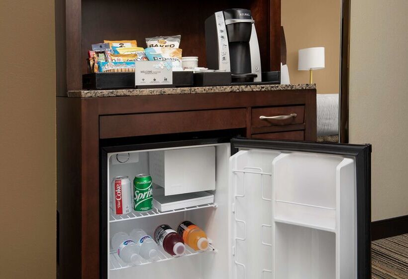 Отель Hilton Garden Inn Charlotte/mooresville