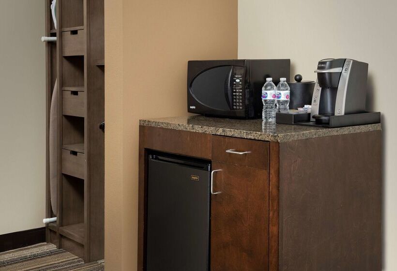 Отель Hilton Garden Inn Charlotte/mooresville