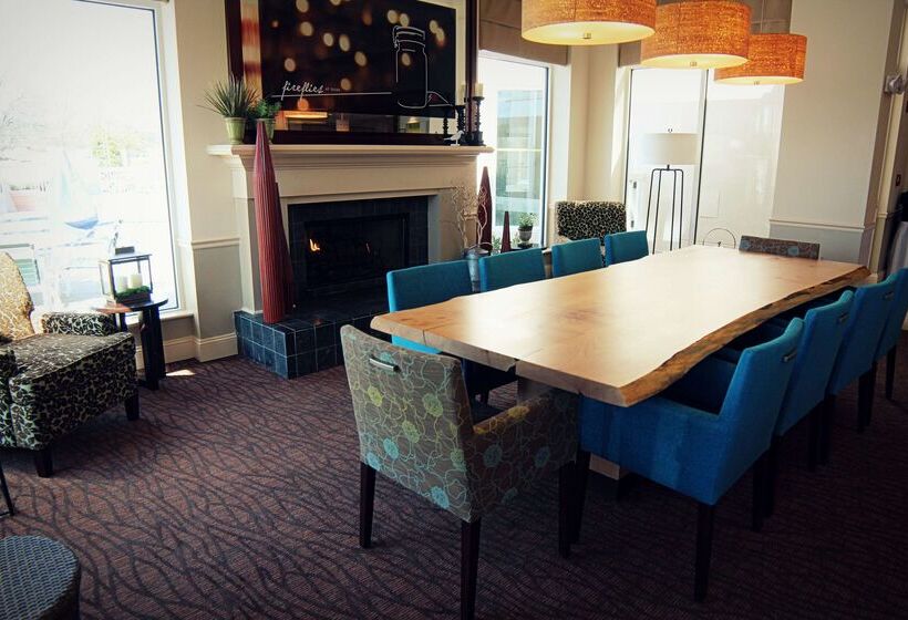 ホテル Hilton Garden Inn Charlotte Pineville