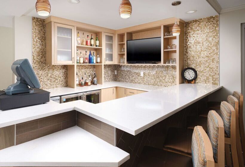 هتل Hilton Garden Inn Chattanooga/hamilton Place