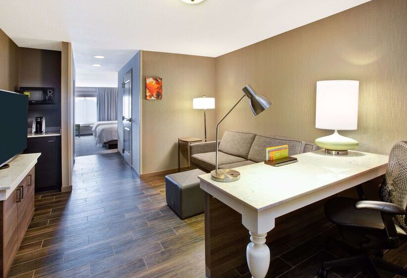 בית מלון כפרי Hilton Garden Inn Chesterton