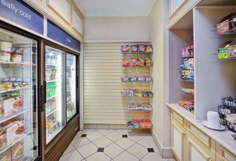 בית מלון כפרי Hilton Garden Inn Chesterton