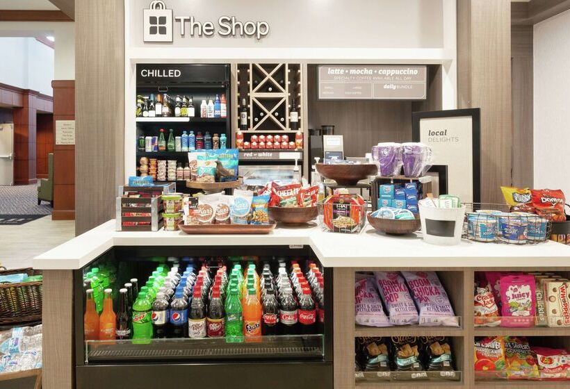 فندق Hilton Garden Inn Chicago North Shore / Evanston