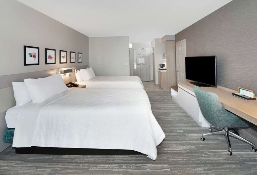 בית מלון כפרי Hilton Garden Inn Chicago North Shore / Evanston