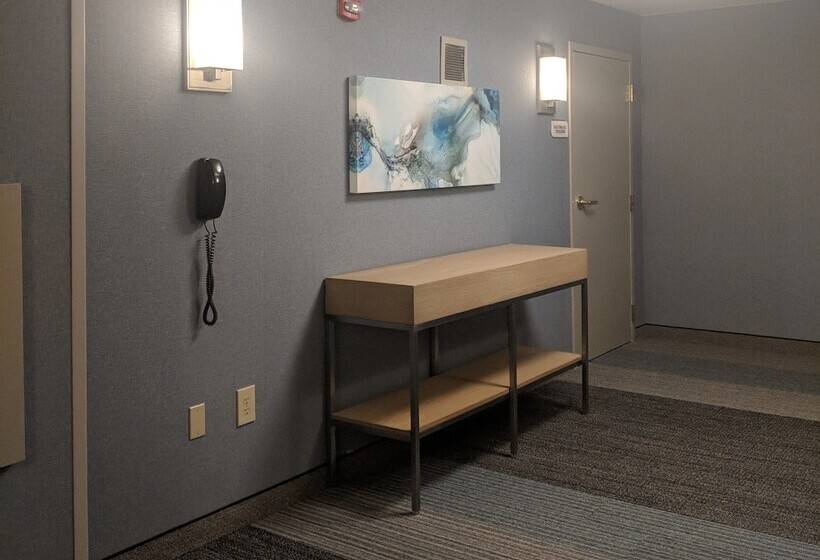 فندق Hilton Garden Inn Chicago North Shore / Evanston