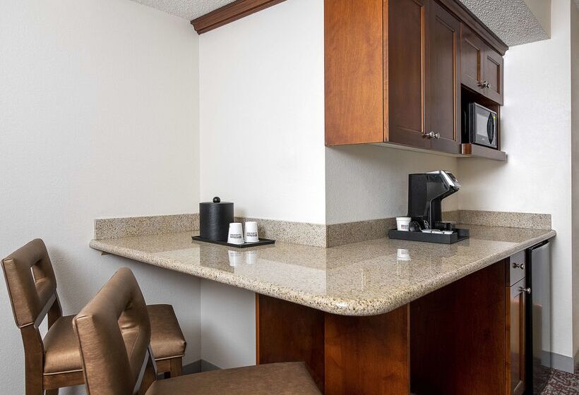 בית מלון כפרי Hilton Garden Inn Cleveland Downtown