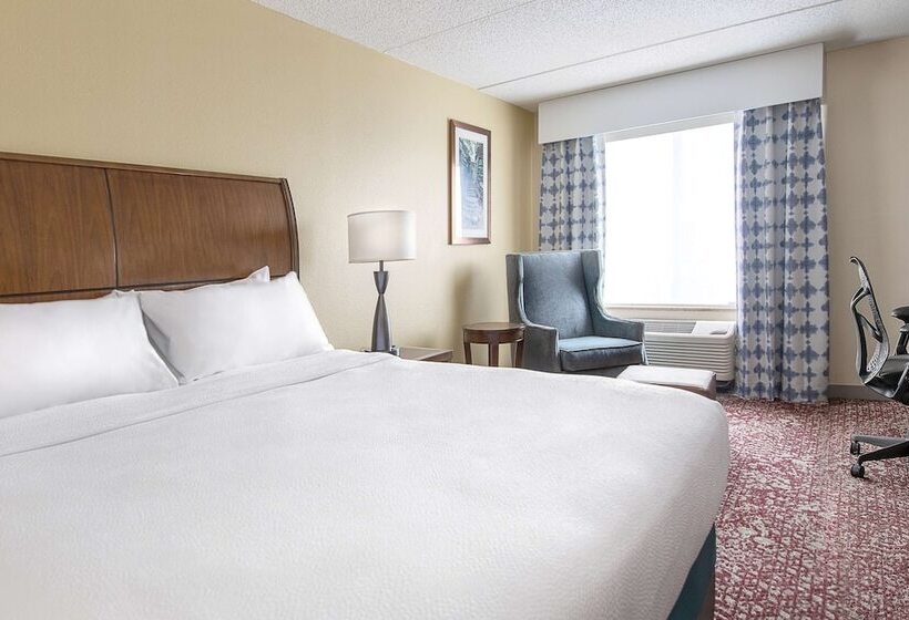 בית מלון כפרי Hilton Garden Inn Cleveland Downtown