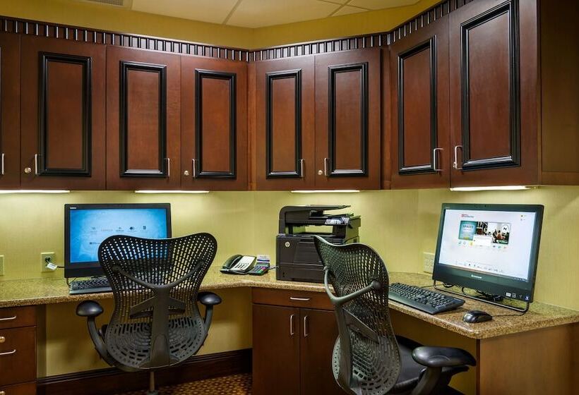 فندق Hilton Garden Inn Cleveland East/mayfield Village