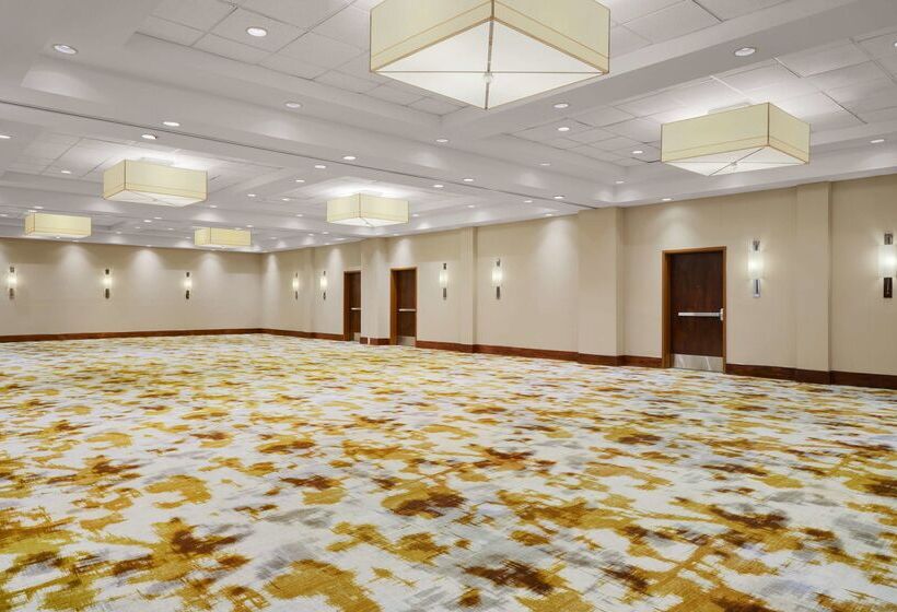 فندق Hilton Garden Inn Dallas Richardson