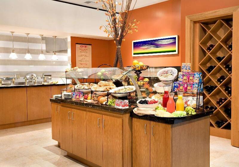 فندق Hilton Garden Inn Dallas Richardson