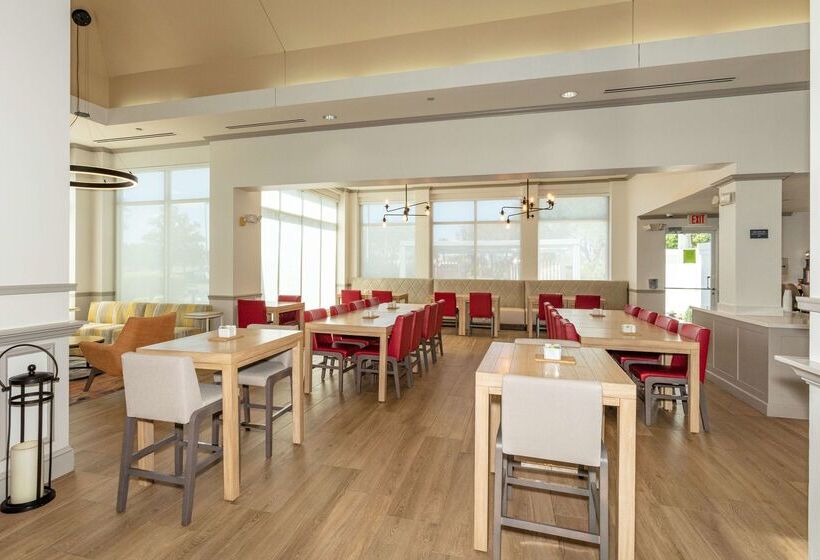 בית מלון כפרי Hilton Garden Inn Daytona Beach Airport