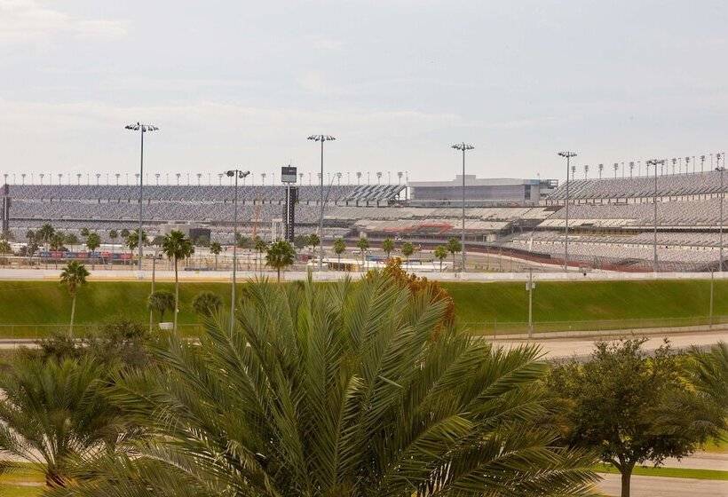 בית מלון כפרי Hilton Garden Inn Daytona Beach Airport