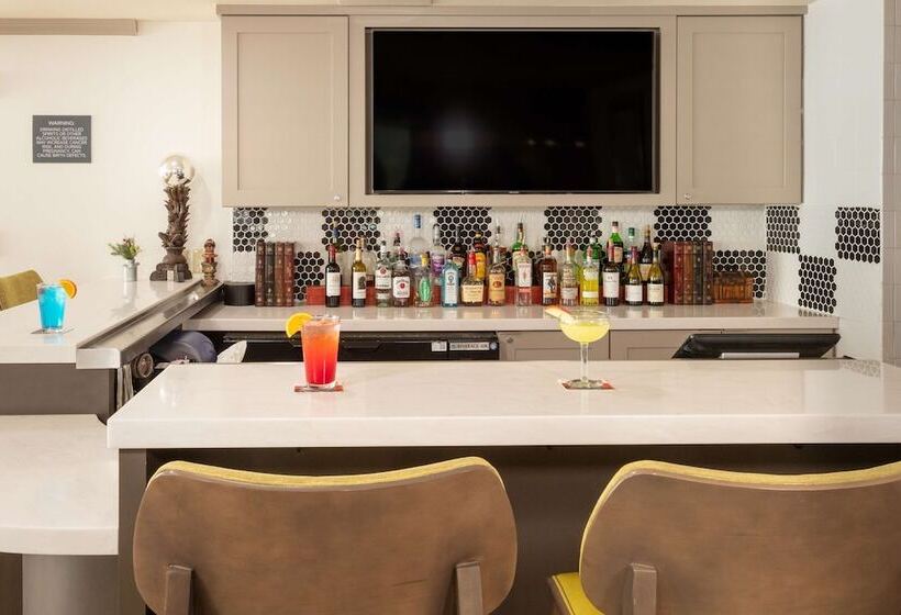 בית מלון כפרי Hilton Garden Inn Daytona Beach Airport