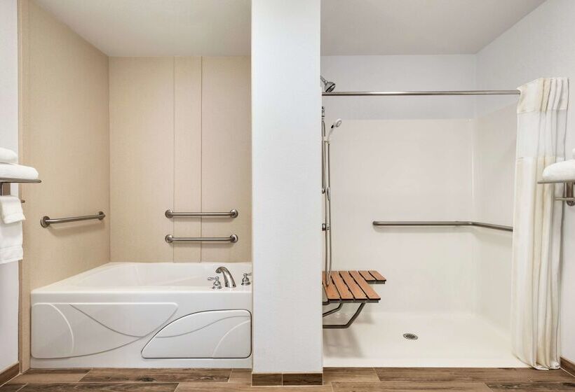 호텔 Hilton Garden Inn Dubuque Downtown