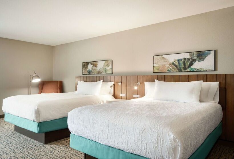 호텔 Hilton Garden Inn Dubuque Downtown