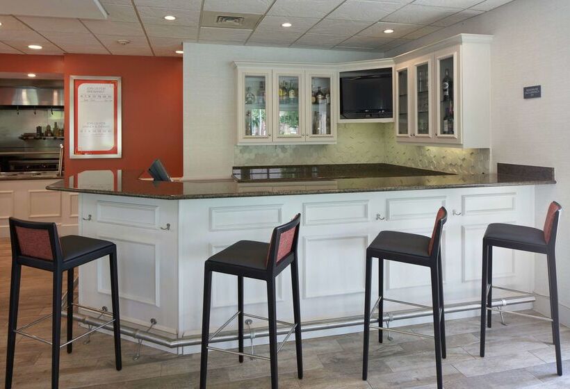 ホテル Hilton Garden Inn Evansville