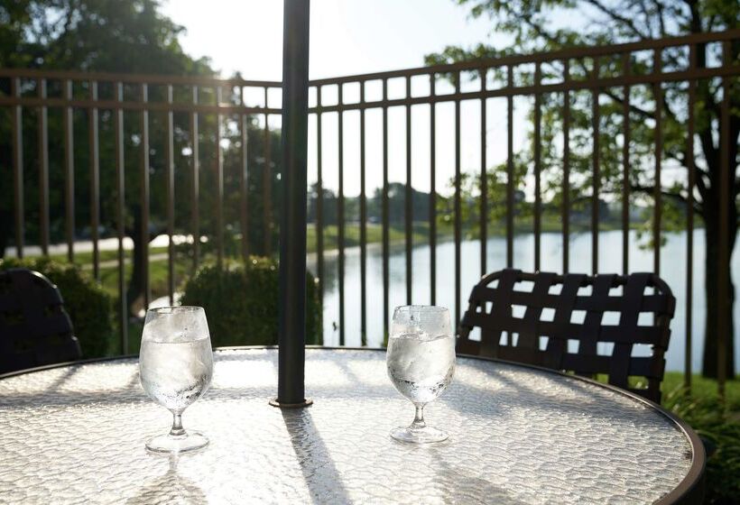 ホテル Hilton Garden Inn Evansville