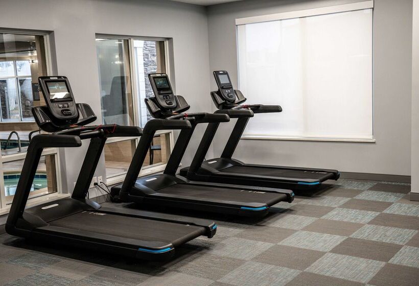 فندق Hilton Garden Inn Fayetteville Fort Liberty