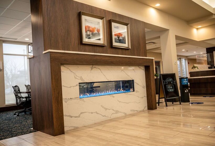 فندق Hilton Garden Inn Fayetteville Fort Liberty