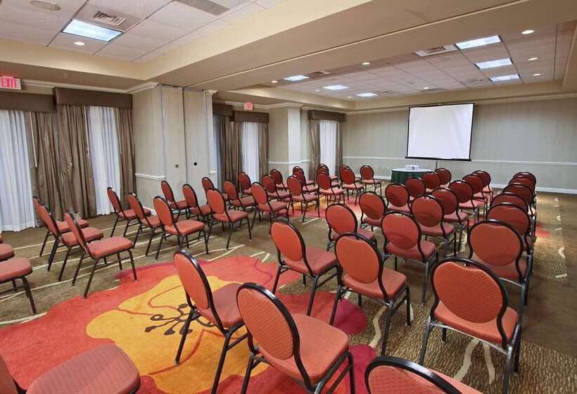 فندق Hilton Garden Inn Fort Lauderdale Airport Cruise Port