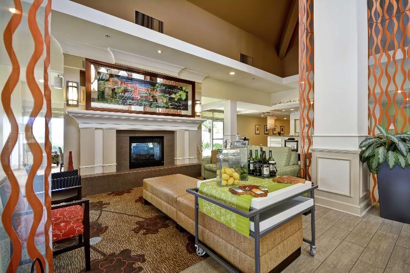 فندق Hilton Garden Inn Fort Collins