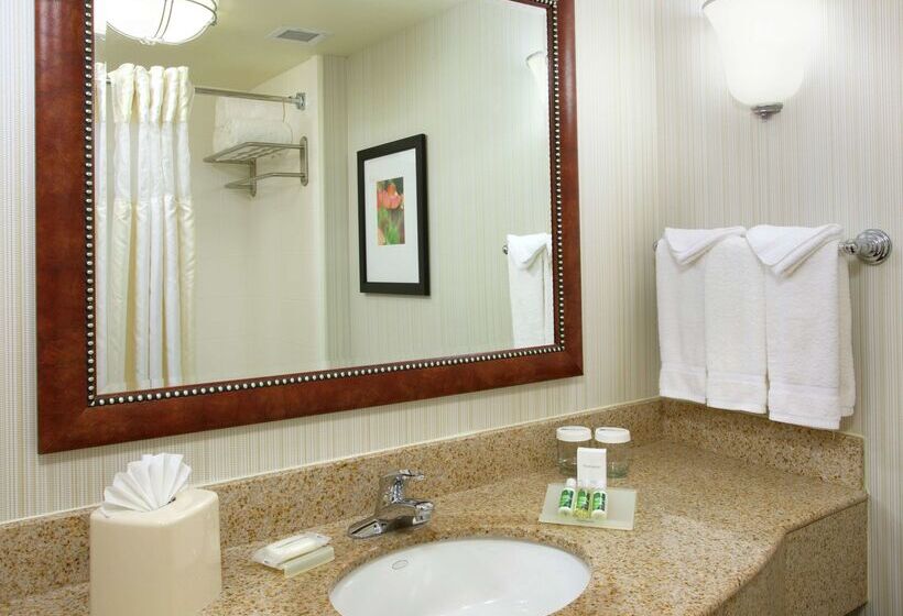 فندق Hilton Garden Inn Gainesville