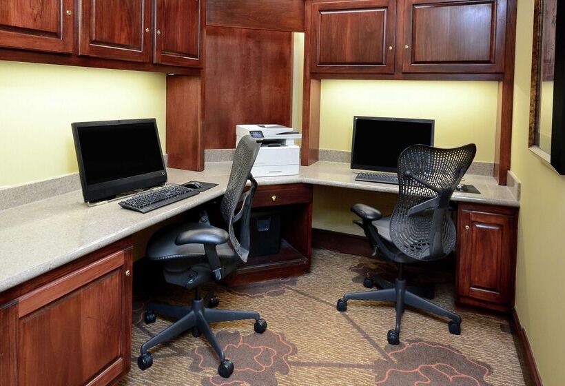 호텔 Hilton Garden Inn Greensboro