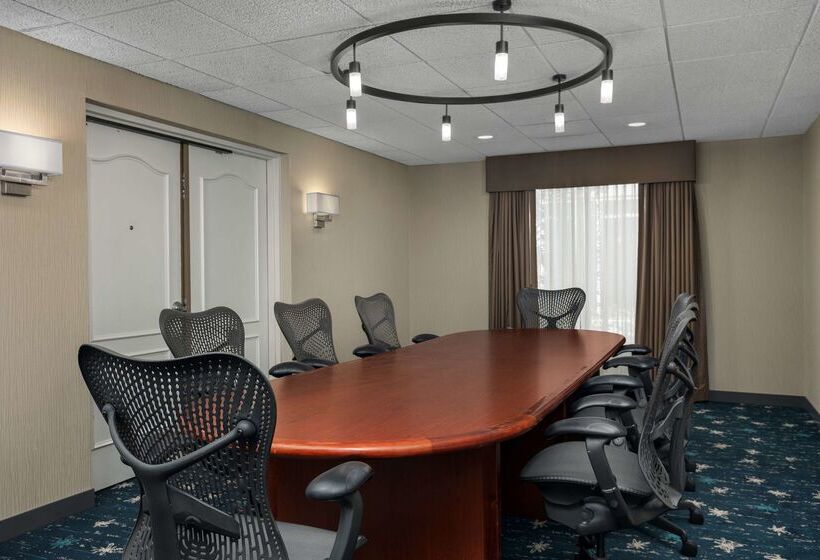 호텔 Hilton Garden Inn Greensboro