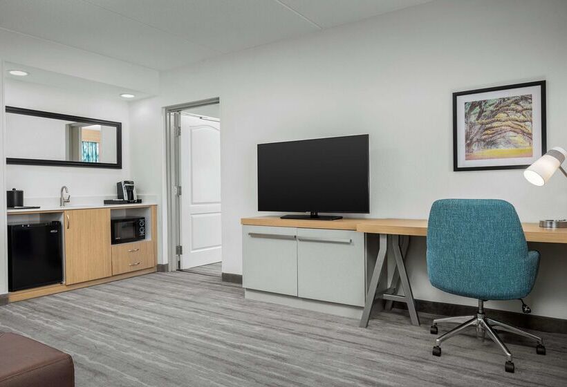 호텔 Hilton Garden Inn Greensboro