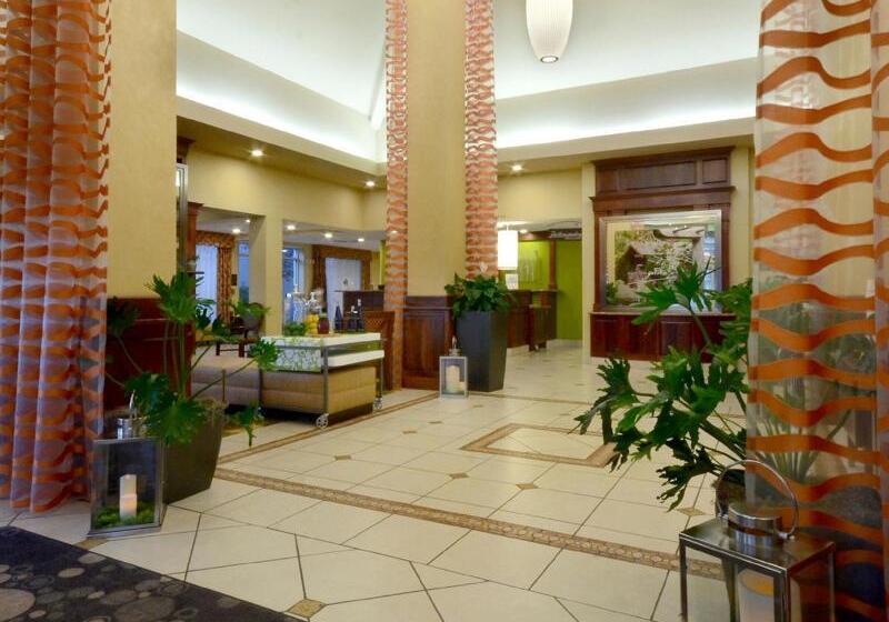 호텔 Hilton Garden Inn Greensboro