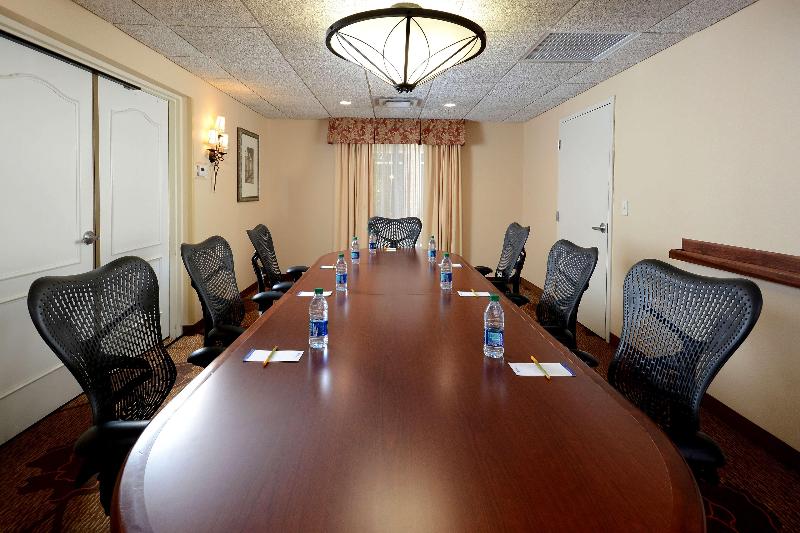 هتل Hilton Garden Inn Greensboro