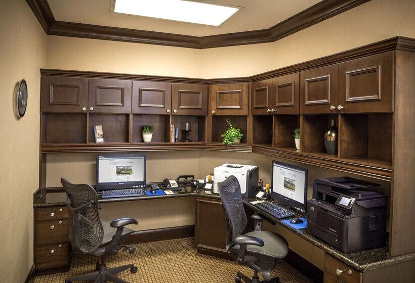 酒店 Hilton Garden Inn Hampton Coliseum Central