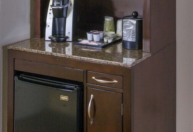 酒店 Hilton Garden Inn Hampton Coliseum Central