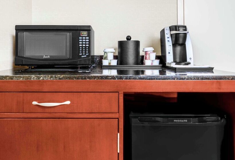 فندق Hilton Garden Inn Independence