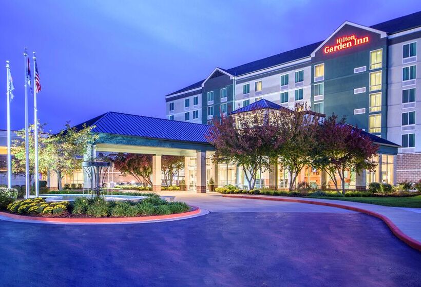Отель Hilton Garden Inn Independence