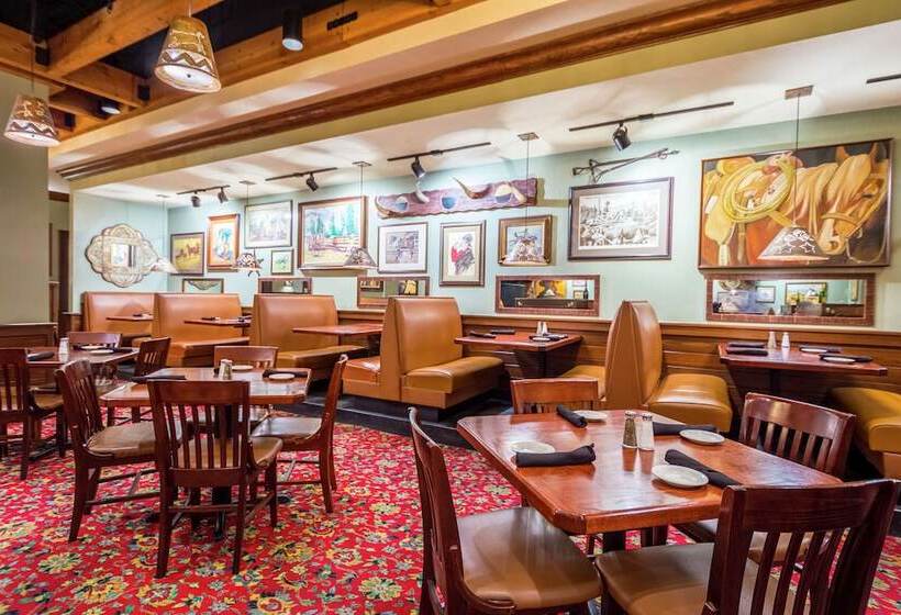 فندق Hilton Garden Inn Independence