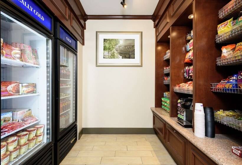 فندق Hilton Garden Inn Independence