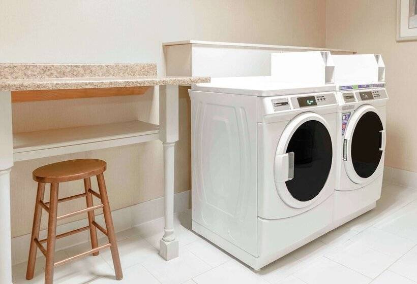 فندق Hilton Garden Inn Independence