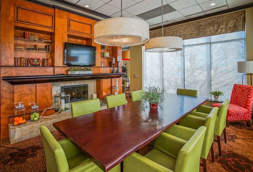 فندق Hilton Garden Inn Kankakee