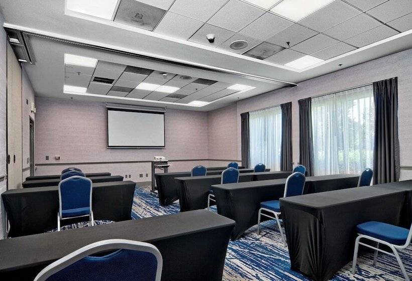 فندق Hilton Garden Inn Livermore