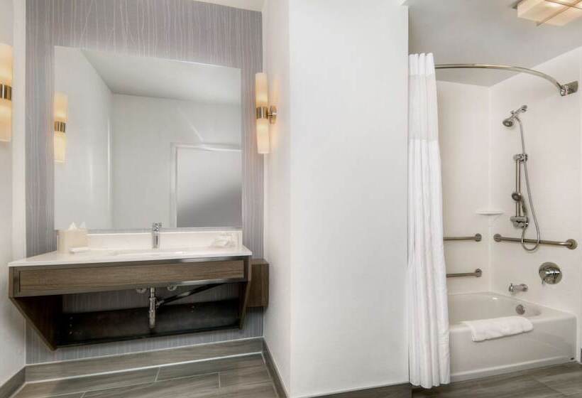 فندق Hilton Garden Inn Livermore