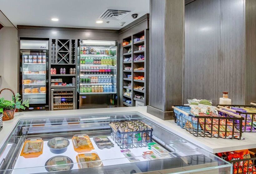 酒店 Hilton Garden Inn Louisville/northeast