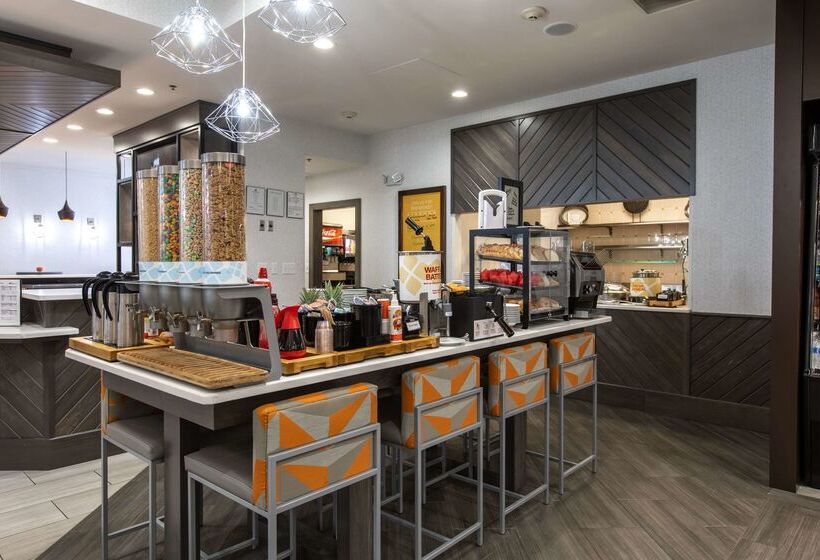 فندق Hilton Garden Inn Lynchburg