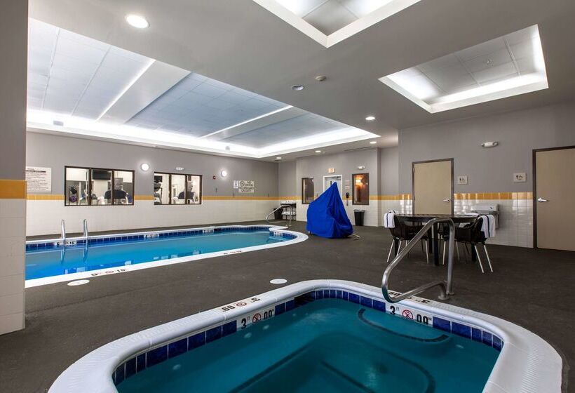 فندق Hilton Garden Inn Lynchburg