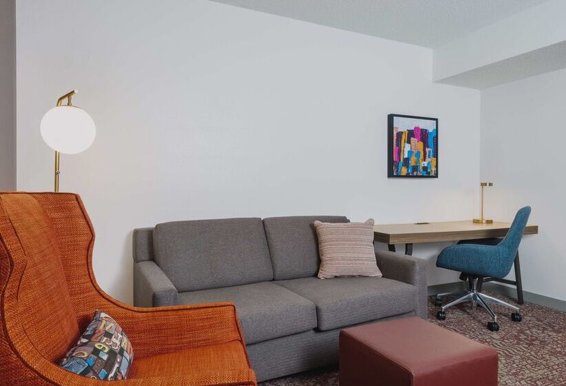 Отель Hilton Garden Inn Montgomery East