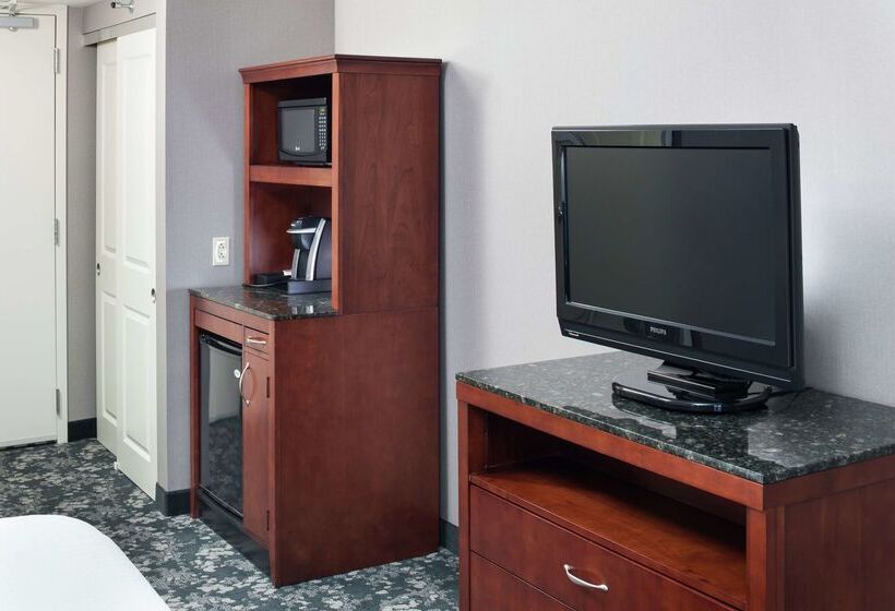 فندق Hilton Garden Inn Naperville/warrenville