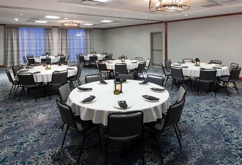 فندق Hilton Garden Inn Naperville/warrenville