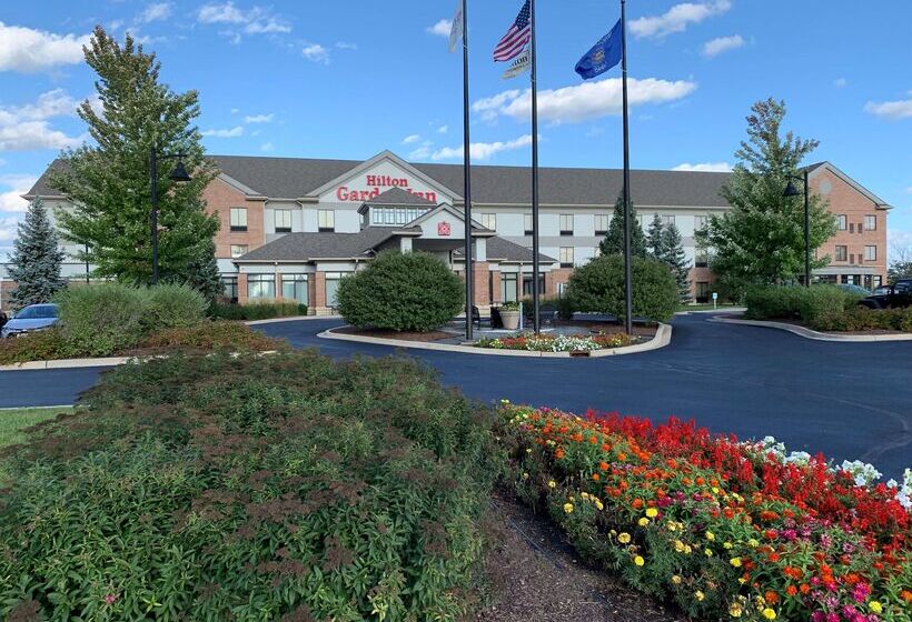 בית מלון כפרי Hilton Garden Inn Oconomowoc