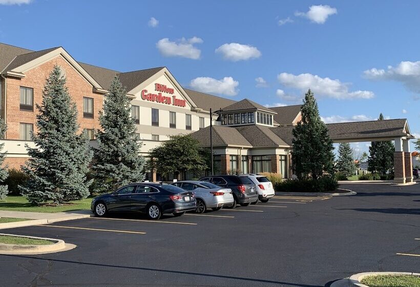 בית מלון כפרי Hilton Garden Inn Oconomowoc